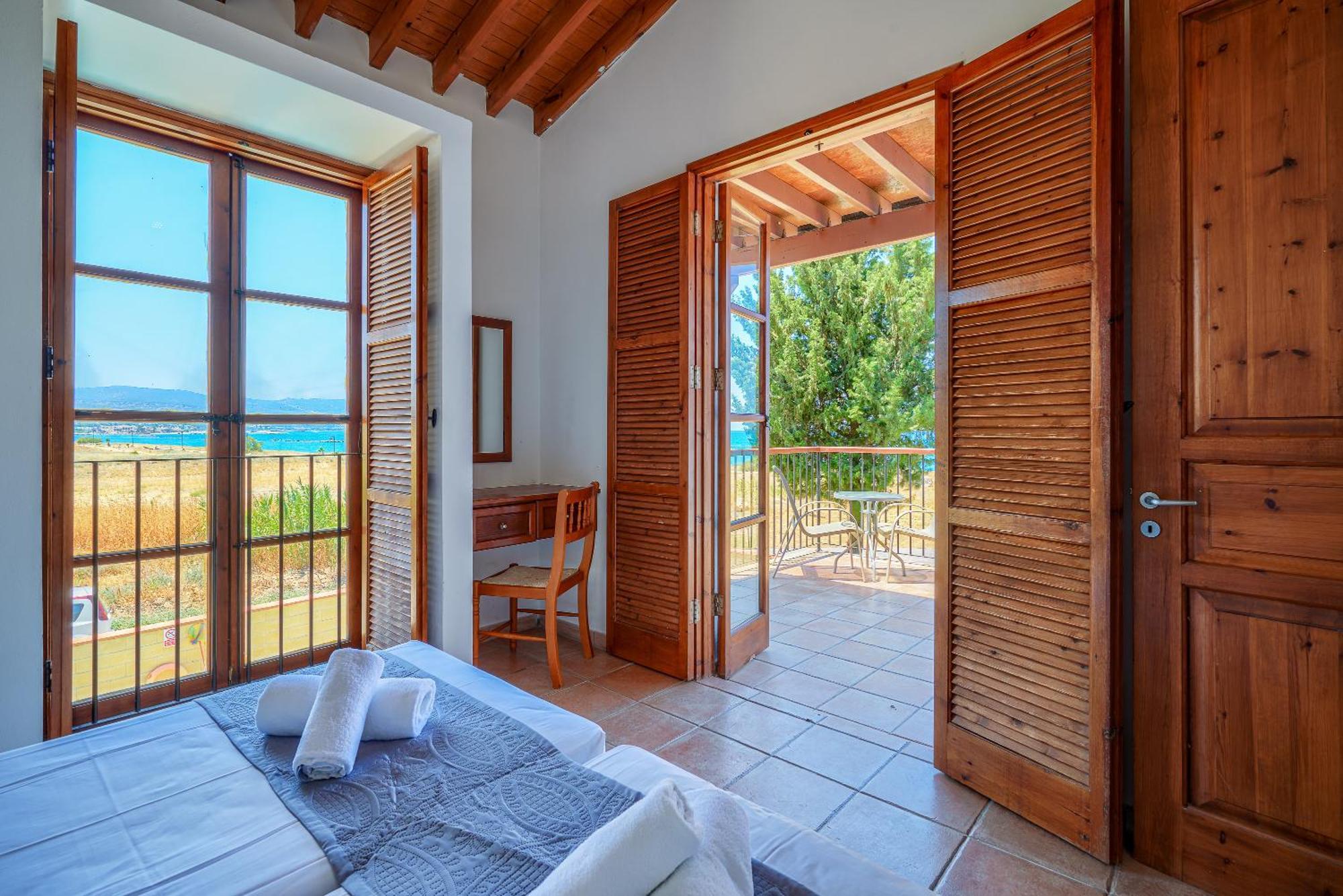 The Olympians Villas Polis Exterior foto